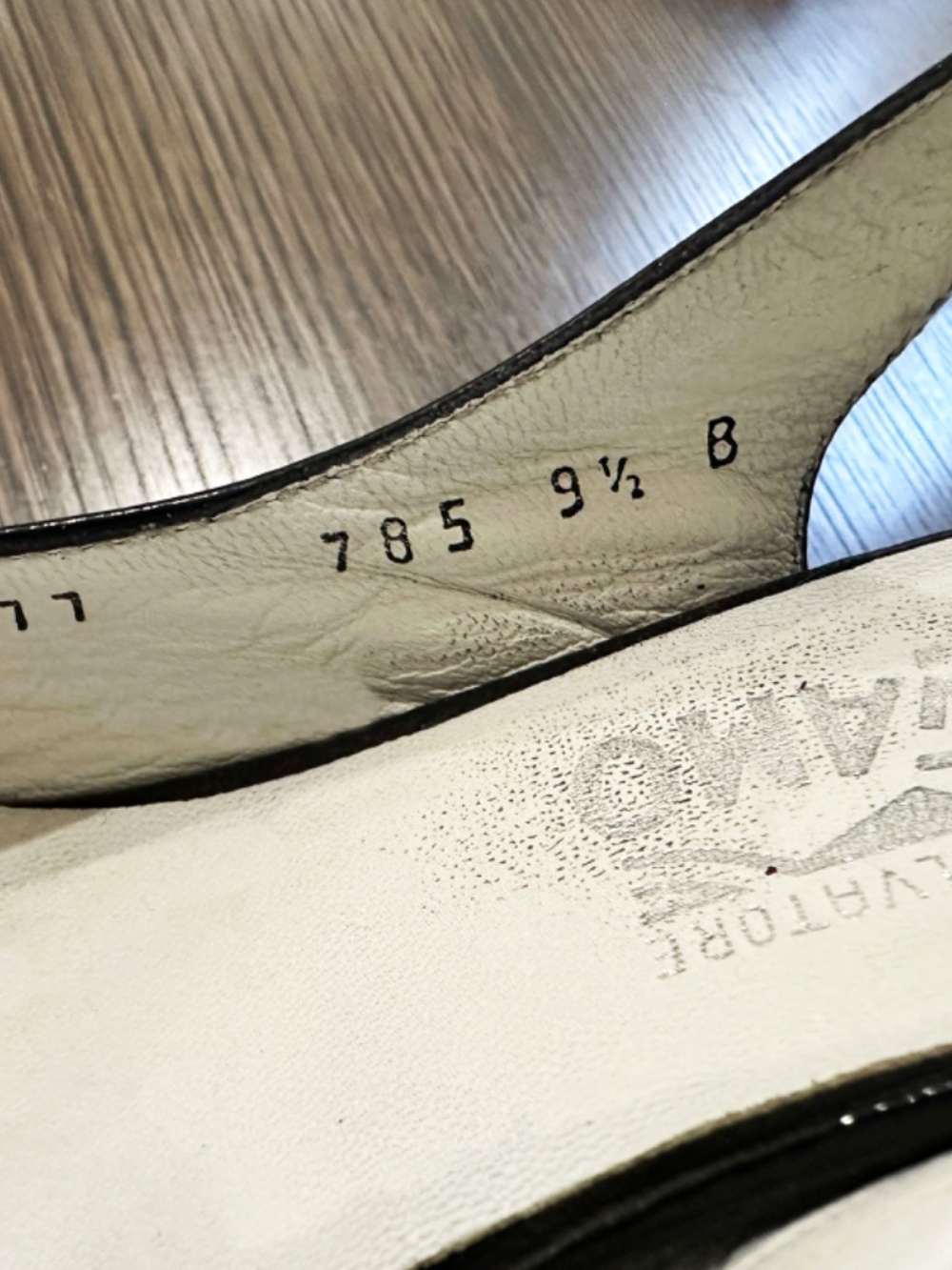 Salvatore Ferragamo Black Leather Slingback Heels – Size 9.5 - Picture 6 of 11
